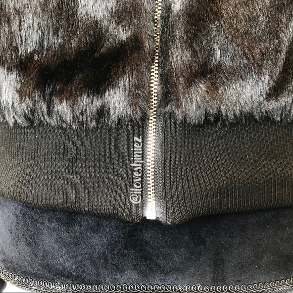 •Victoria's Secret• VSFS2018 NYC Faux Fur Jacket S - Picture 6 of 9